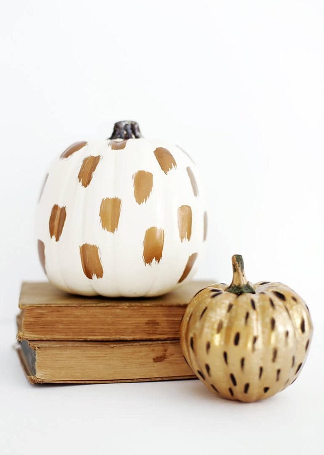 Dotted Pumpkins Abstract Fall