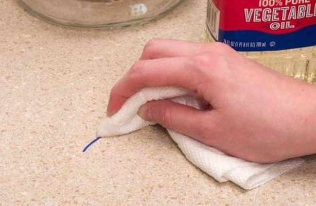 Vegetable Oil Removes Marker Stains