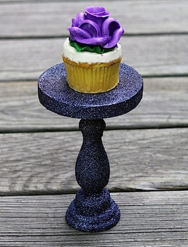 White Frosting Purple Flower Cupcake