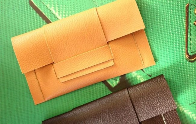Tan Leather, Timeless Refinement