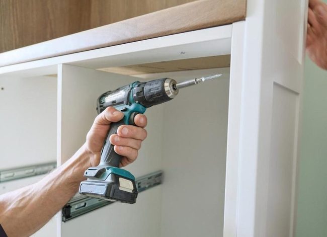Simple Knobs, Instant Kitchen Refresh