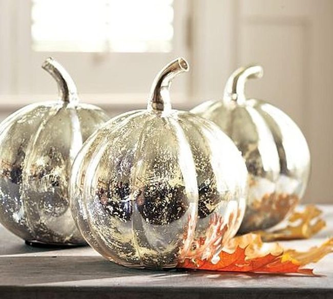 Metallic Orange Pumpkins Gleam