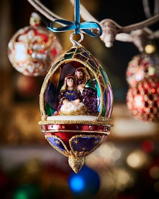 Detailed Nativity Scene Ornament