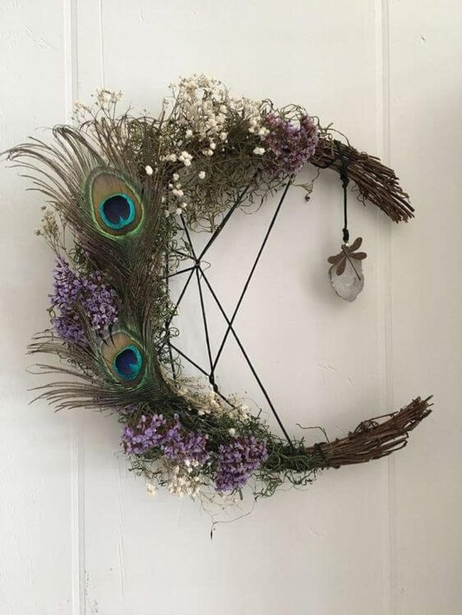 Peacock Feathers With Crystal Sparkle