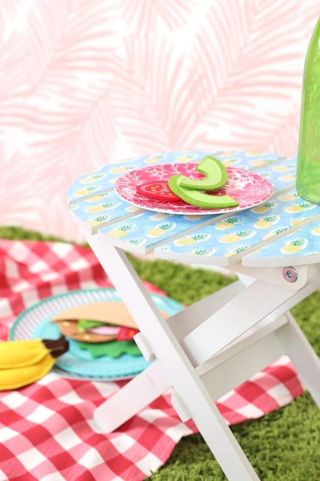 Pineapple Picnic White Wooden Tables