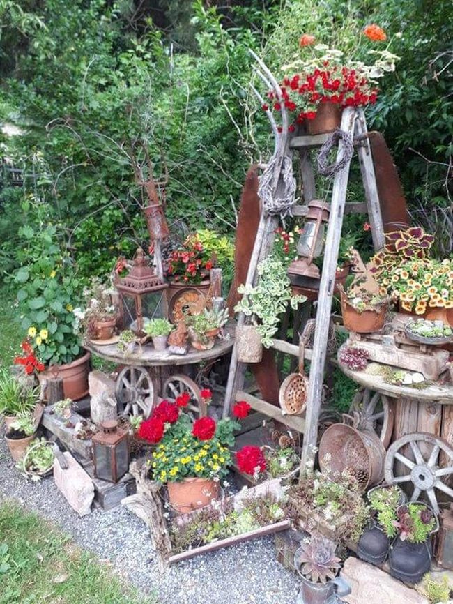 Weathered Wood Ladder Garden