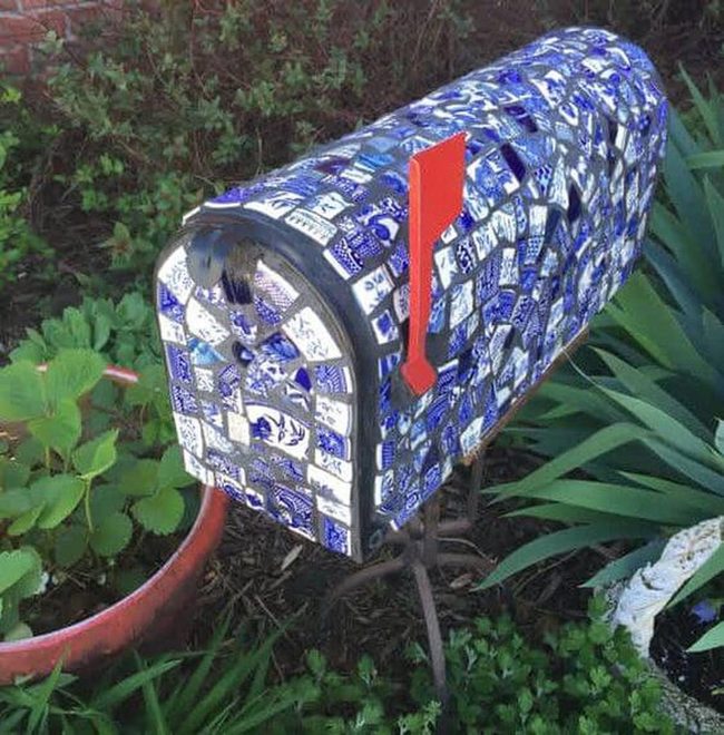 Blue Geometric Tile Mailbox