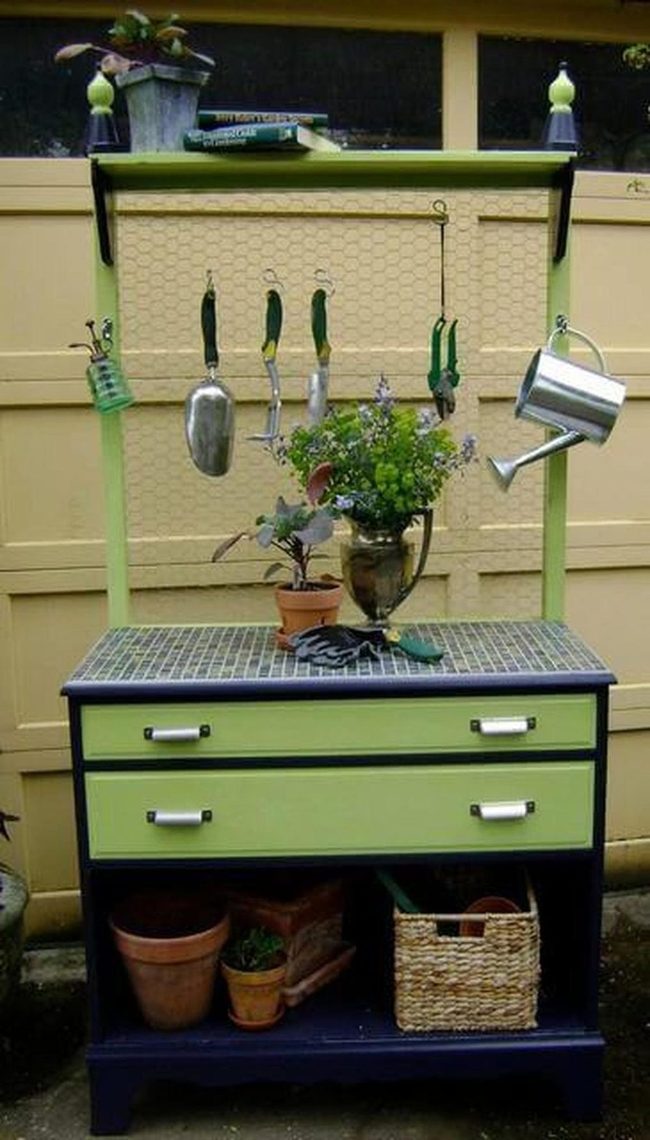 Green Workspace Garden Setup