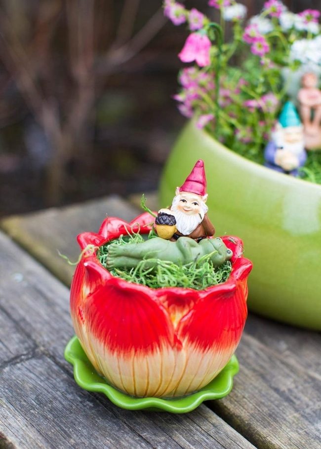 Teacups Hidden Among Green Plants