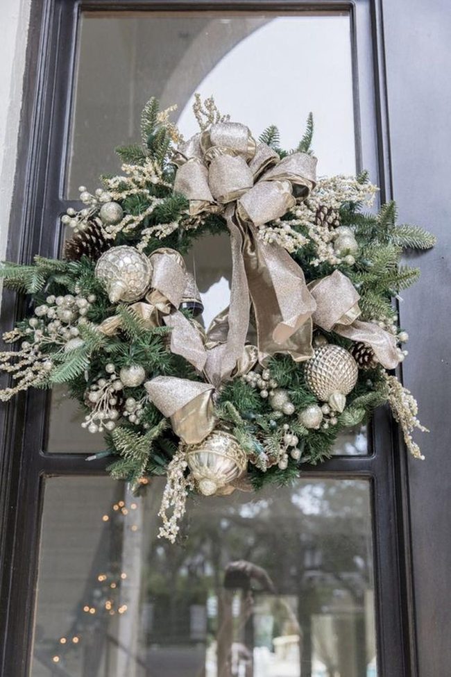 Emerald Pine Wreath Gold Shimmer