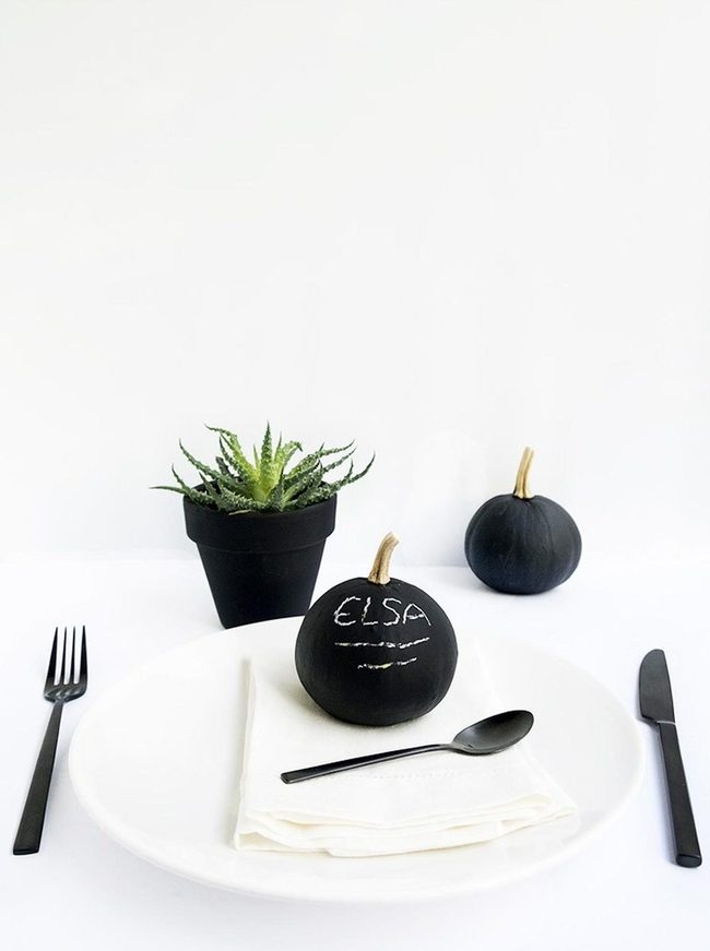 Black And White Dining Contrast