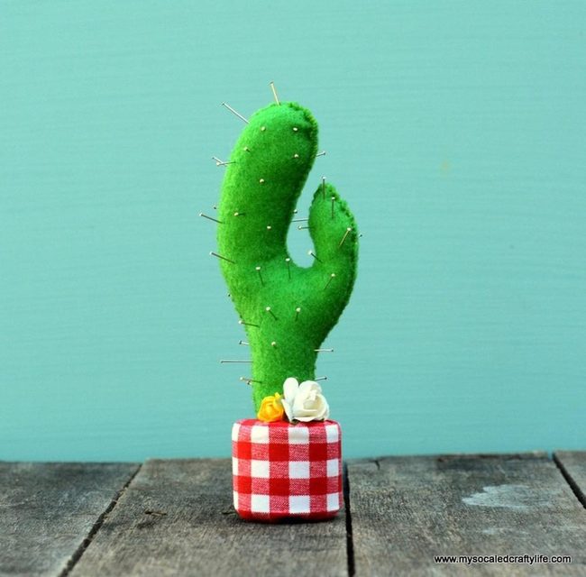 Green Felt Cactus Pin Holders