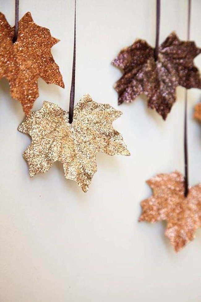 Glittery Fall Leaves Garland Sparkle