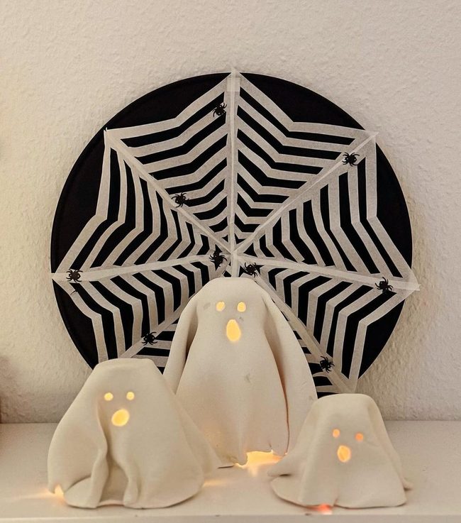 Glowing White Ghost Luminaries