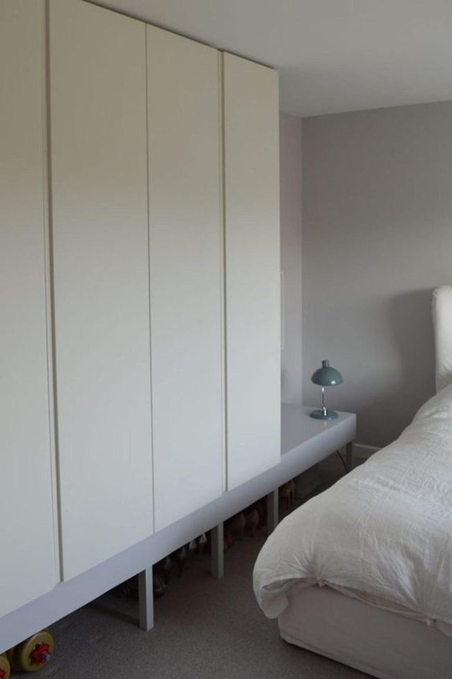 Blue Lamp Minimal Bedroom