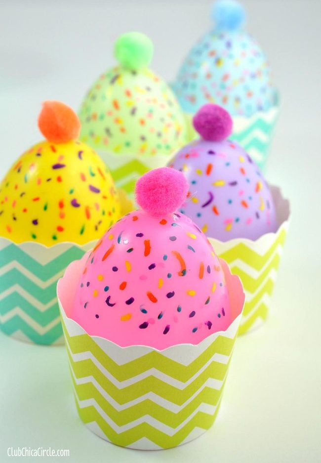 Pastel Cupcakes With Pom-Pom Tops