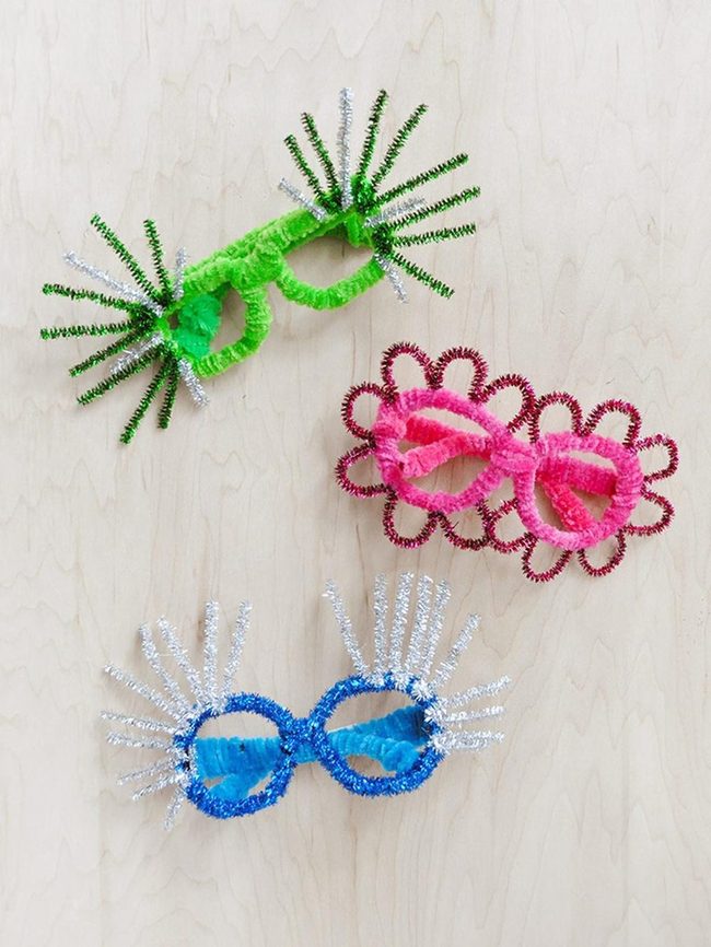 Spiky Silver Pipe Cleaner Glasses