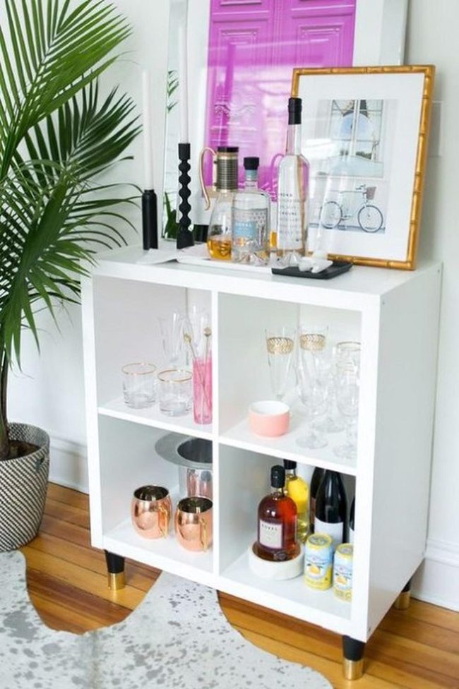 Gold-Rimmed Whites And Pink Reflections