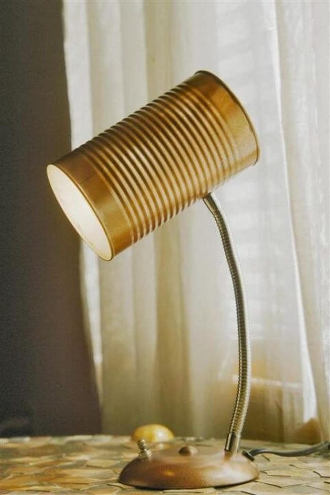 Shiny Metal Can Desk Lamp