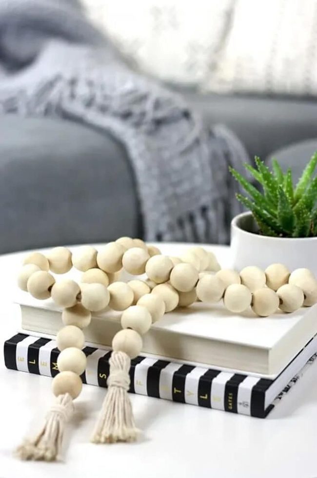 Wooden Beads With Tassel Ends