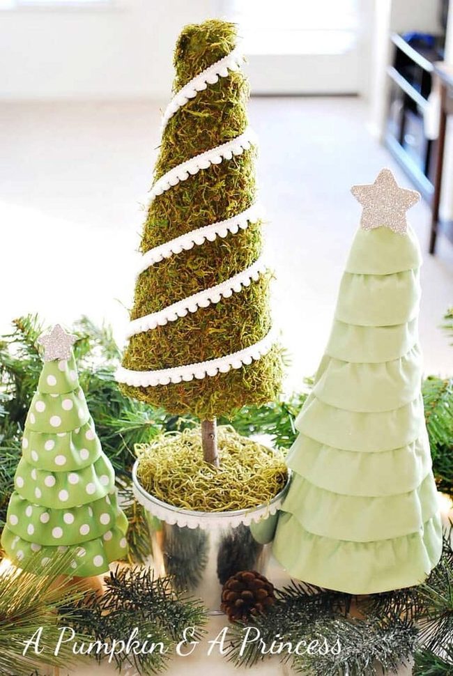 Moss Tree With Tiny Ornaments