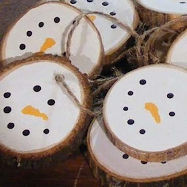 Painted Wood Slice Snowmen