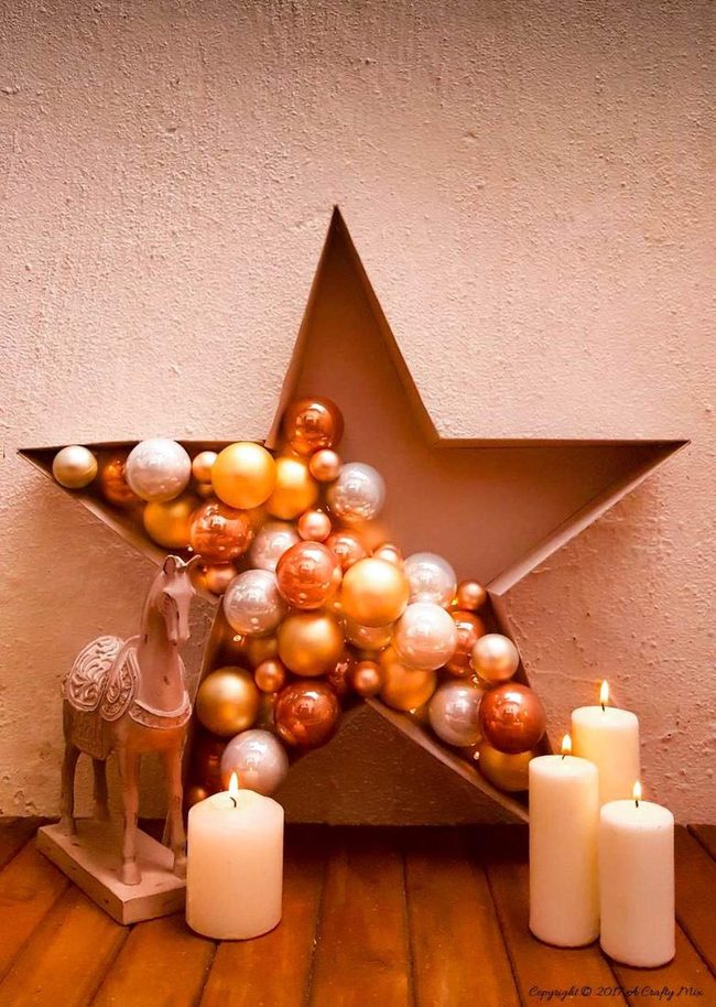 Golden Ornaments Star Frame Display