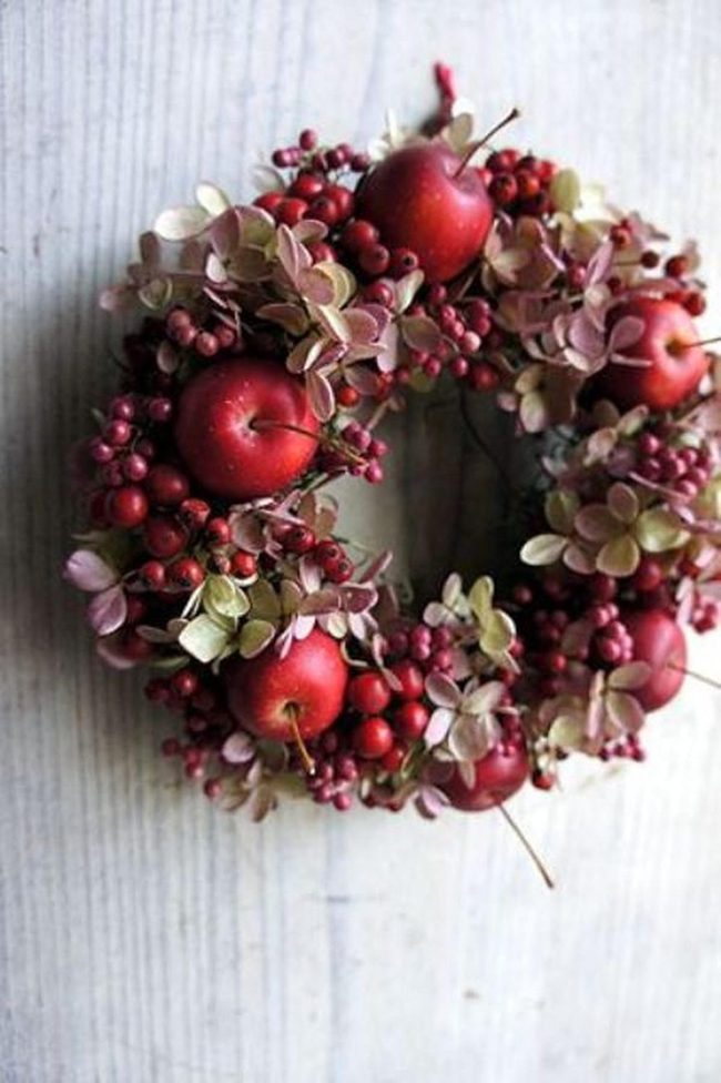 Red Apple Berry Wreath