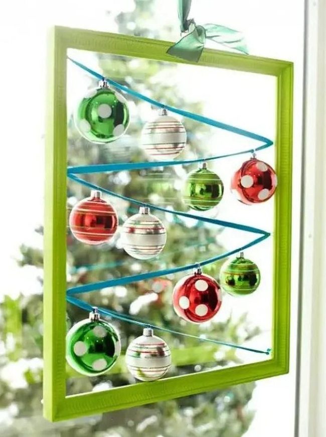Sunlit Ornaments Sparkle Frame