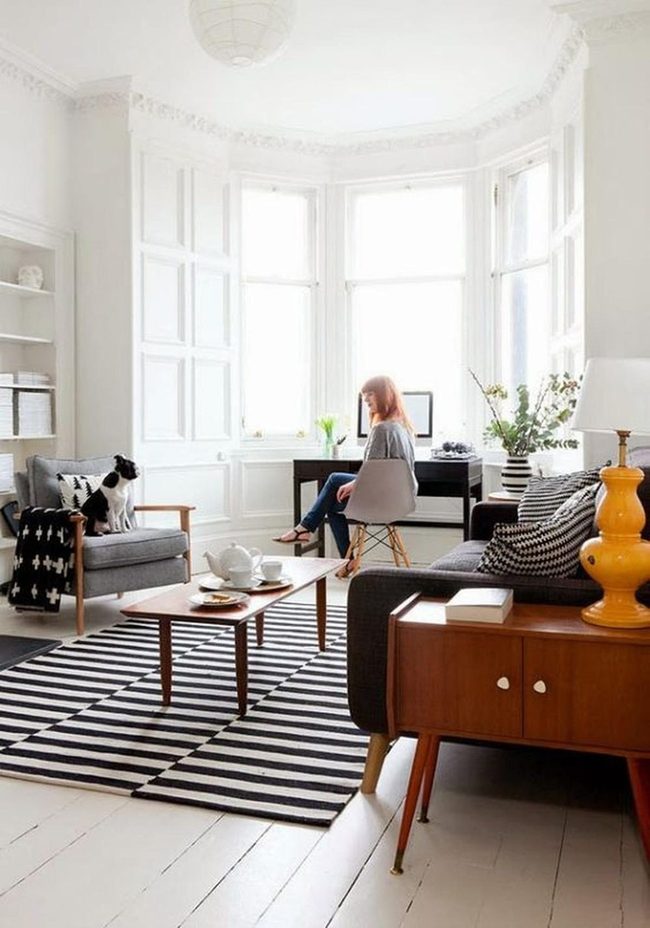 Black Stripe Rug Anchors Cozy Living