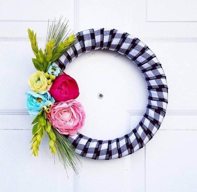 Deep Blue Plaid Peony Wreath