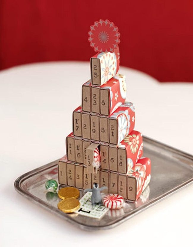 Red Paper Pyramid Structure Silver Tray