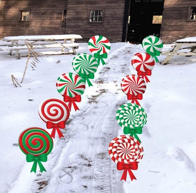 Red White Striped Candy Canes