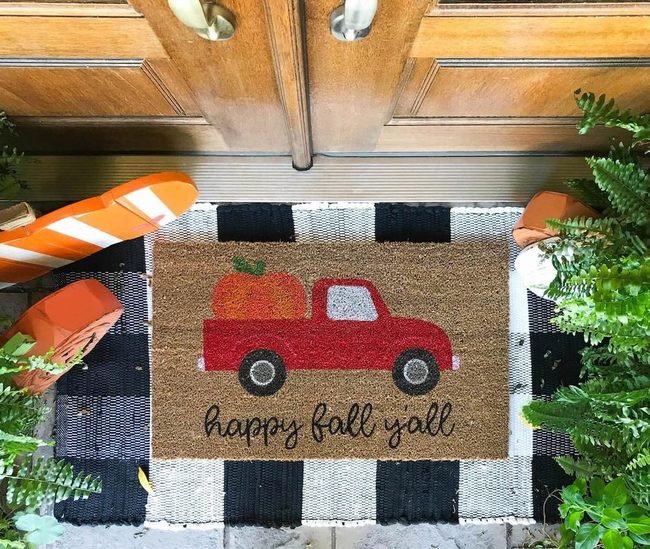 Red Truck Fall Doormat Welcome