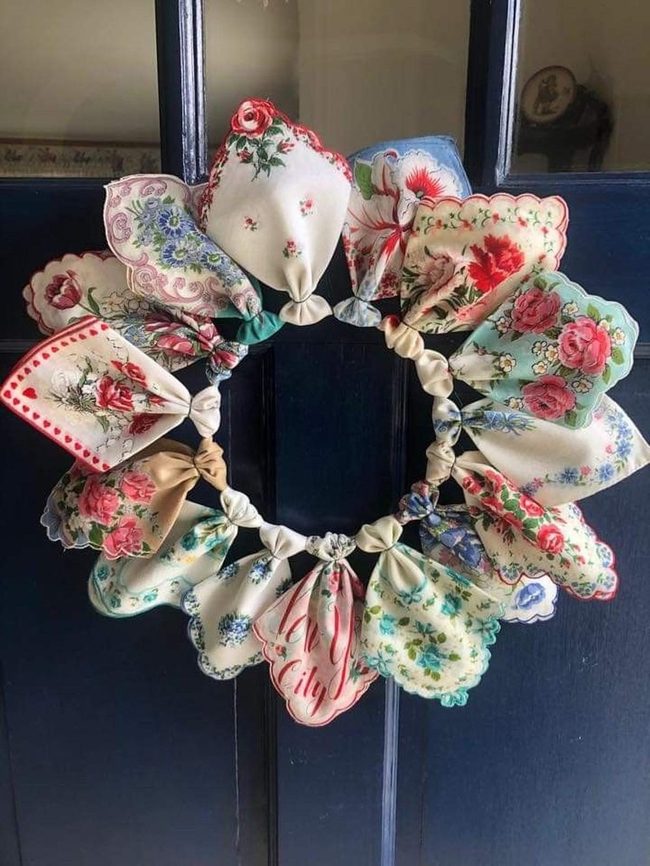 Patchwork Fabric Wreath Burst