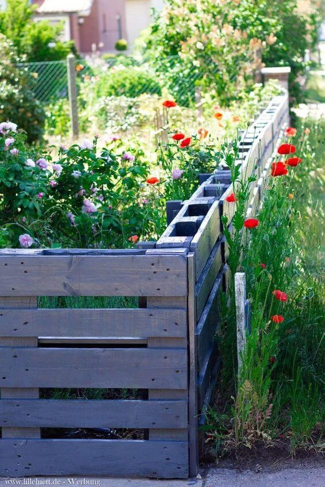 Wildflower Pallet Fence Garden