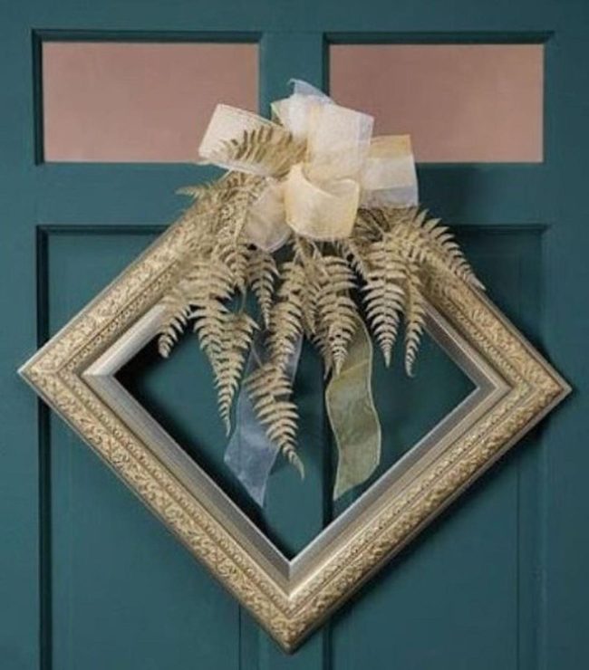 Deep Teal Entrance With Gold Diamond Frame