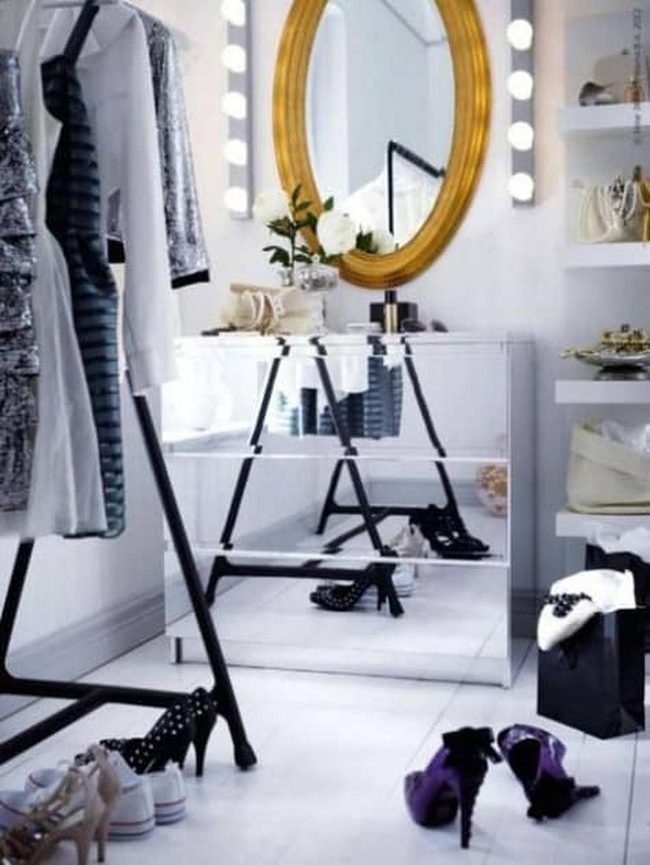 Mirrored Dresser Vanishes Into Space