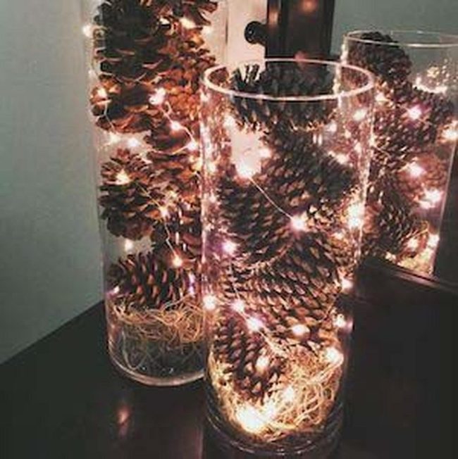 Glowing Pinecones Winter Tables