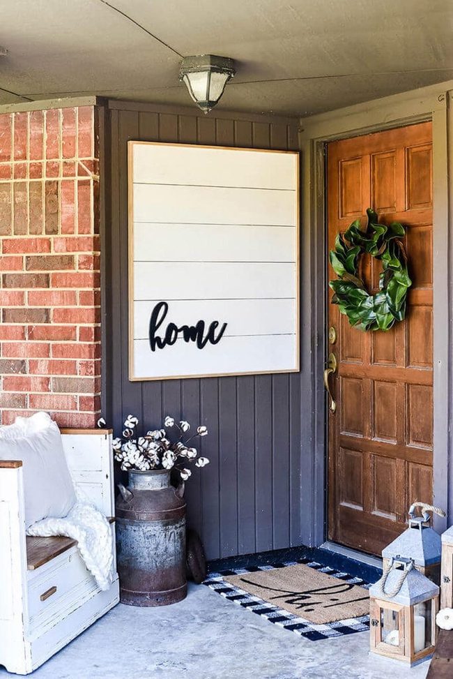 Elegant Script Porch Statement