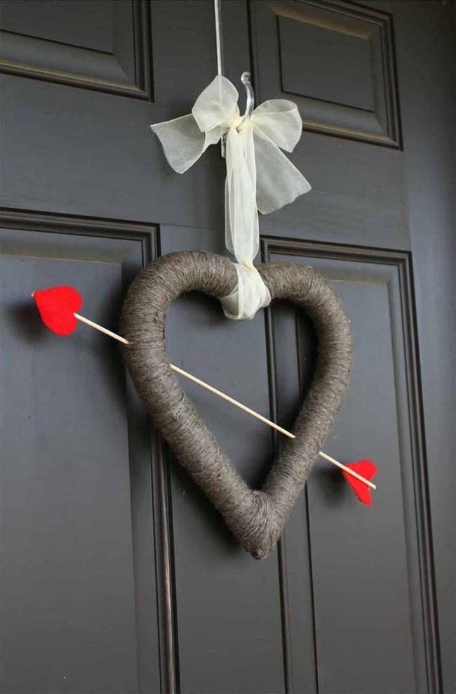 Red Arrow Through Burlap Wreath