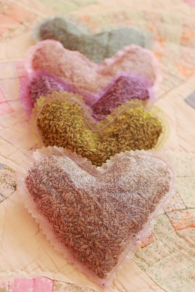 Seed-Filled Heart Sachets With Lace