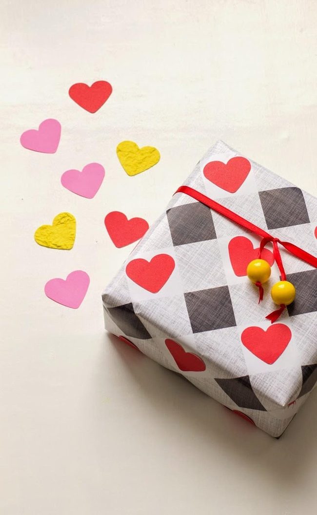 Red Hearts Yellow Beads Checkered