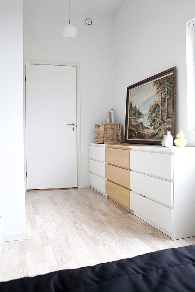 Light Wood And White Minimalist Bedroom