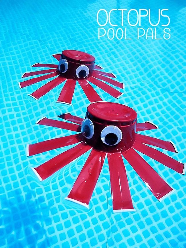 Red Octopus Gleaming Floats