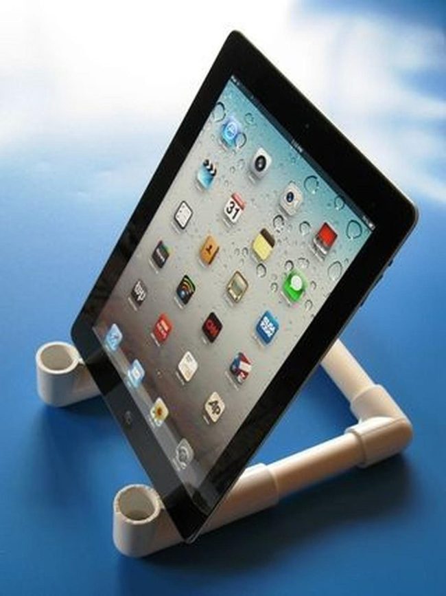 White Pvc Pipe Phone Stand