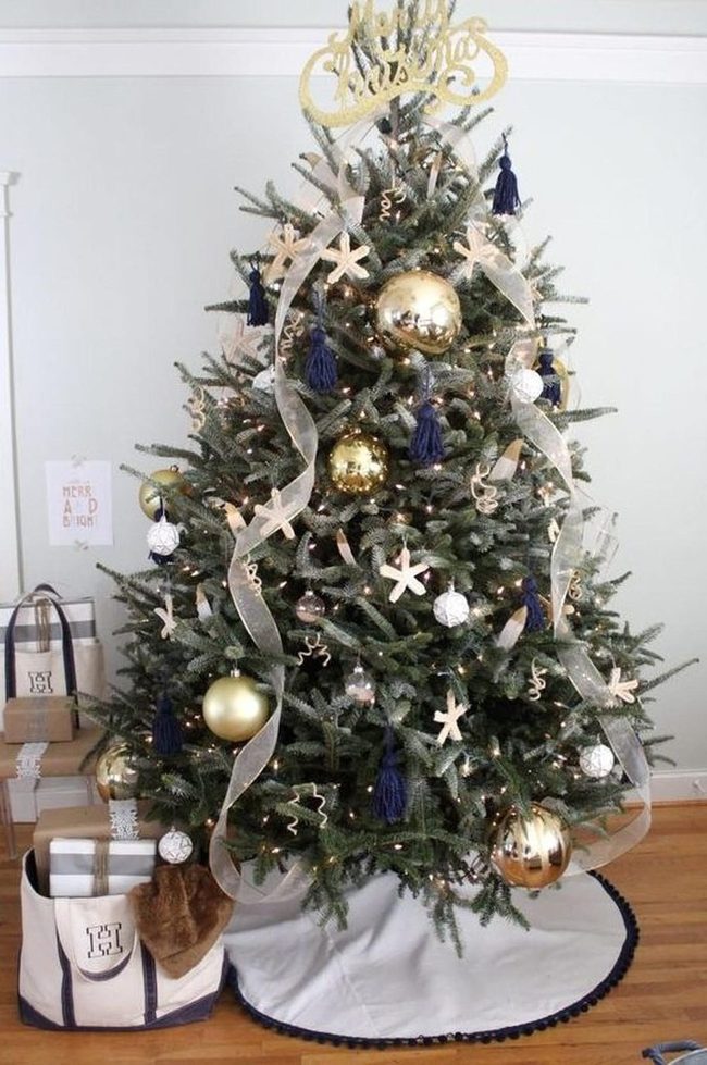 Gold Ornaments Navy Branches