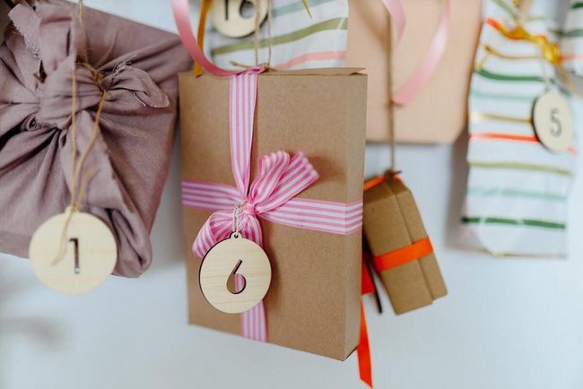 Handmade Cardboard Box Elegance