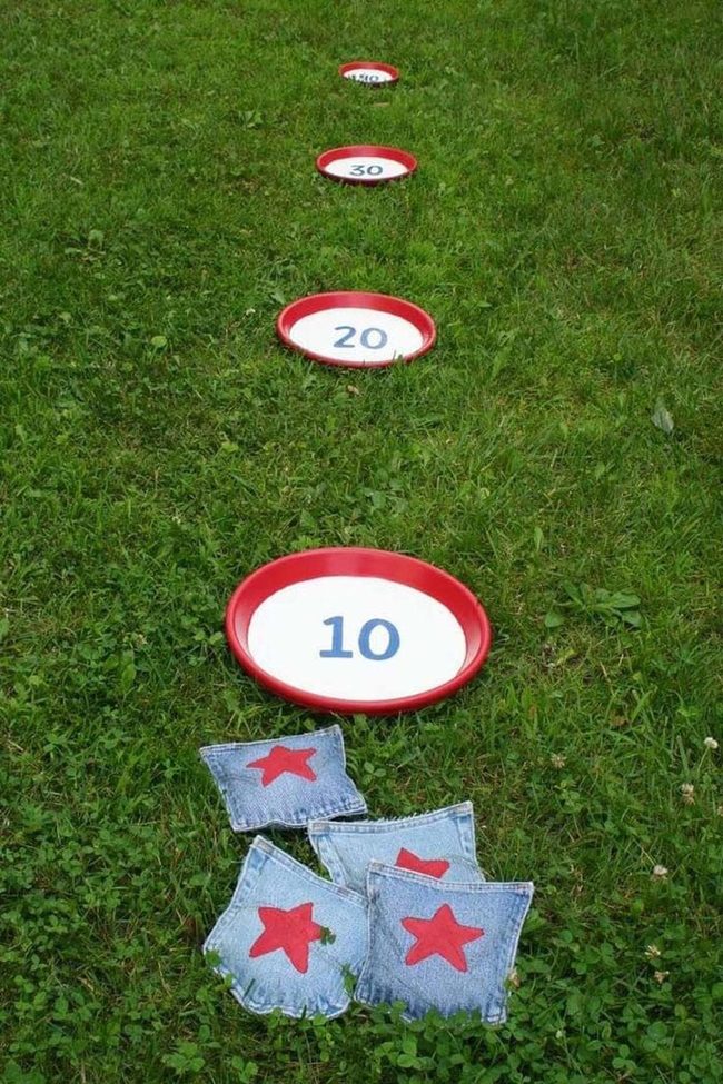 Outdoor Bean Bag Toss Game