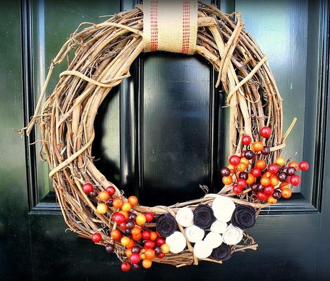 Red Berry Branch Wreath